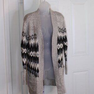 American Eagle Outfitters Cardigan Sweater, Navy Gray Diamond Print, Size Medium